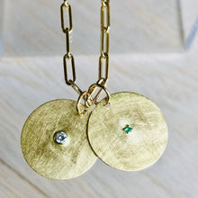 Load image into Gallery viewer, Paros medallion with emerald