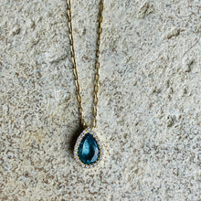 Load image into Gallery viewer, Belize necklace with aquamarine and diamonds
